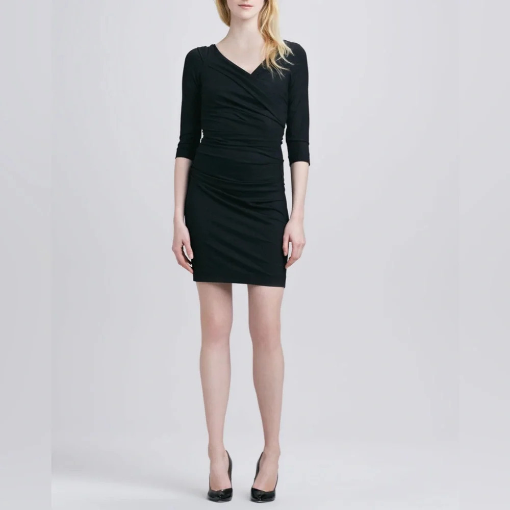 Diane  Von Furstenberg Bentley Short Three Quarters, size Small